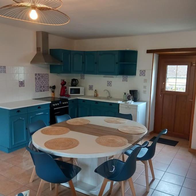 Holiday home Le Petit Roussel Putanges